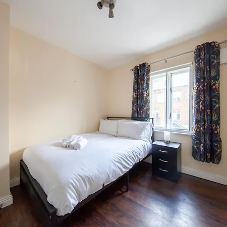 شقة Bright 2br At Kilmainham Gaol Reduced Prices دبلن