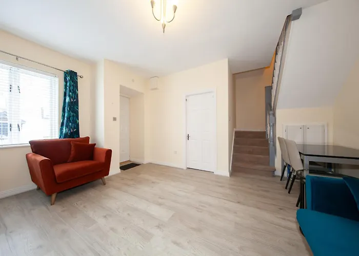 Apartment Bright 2br At Kilmainham Gaol Reduced Prices